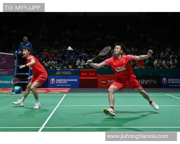 羽毛球双打中场上沟通模式与临场表现关系探讨 羽毛球双打中场上沟通模式与临场表现关系探讨