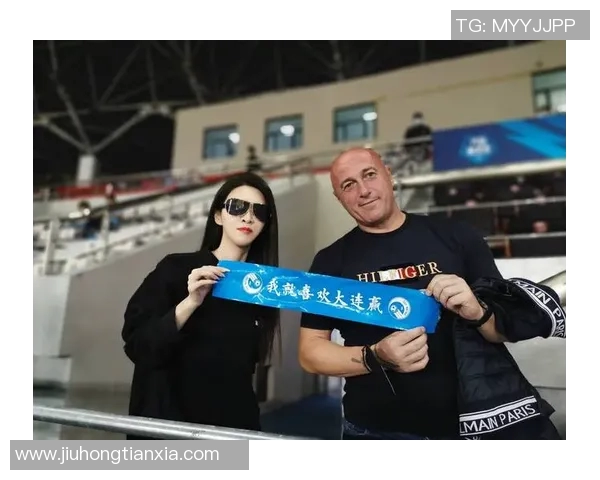 明星球员私下生活大揭秘 赛场外的真实面貌与多重身份解析